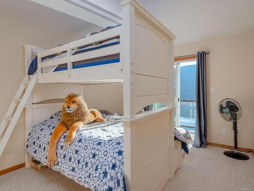 8682 Stirling Arm Dr, Port Alberni, BC - Indoor Photo Showing Bedroom