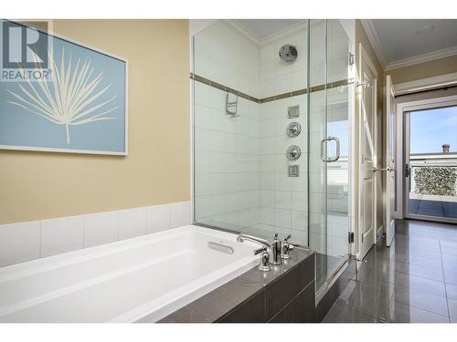 9605 Eastside Road, Vernon, BC - Indoor Photo Showing Bathroom