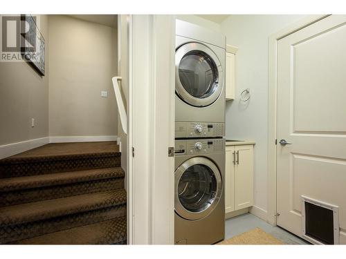 9605 Eastside Road, Vernon, BC - Indoor Photo Showing Laundry Room