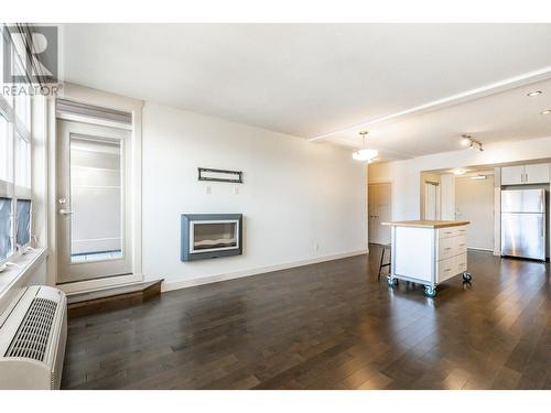 700 Martin Avenue Unit# 306, Kelowna, BC - Indoor With Fireplace