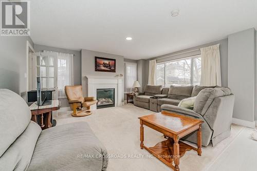 20 Grandview Ave, Cambridge, ON - Indoor Photo Showing Living Room With Fireplace