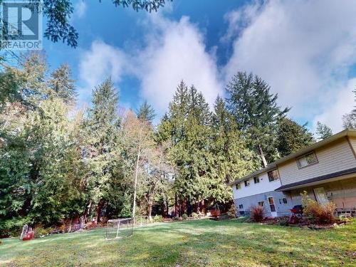 5649 Tanner Ave, Powell River, BC - Outdoor With View
