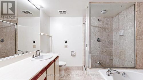 #217 -1177 Yonge St, Toronto, ON - Indoor Photo Showing Bathroom