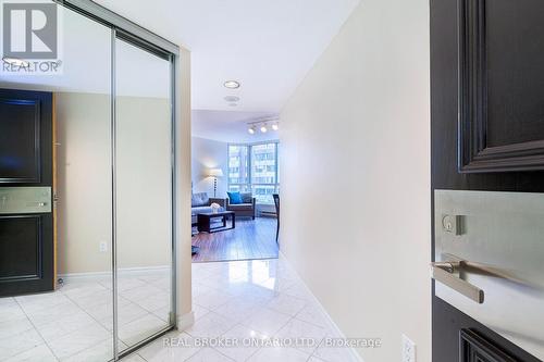 #1110 -38 Elm St, Toronto, ON - Indoor Photo Showing Other Room