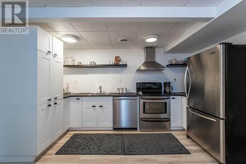 2337 Mctavish Road, Prince George, BC - Indoor Photo Showing Kitchen