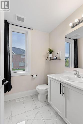 28 Thompson Way, Springwater, ON - Indoor Photo Showing Bathroom