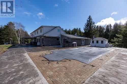 18181 Humber Station Rd, Caledon, ON - Outdoor