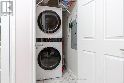 #2701 -35 Kingsbridge Garden Circ, Mississauga, ON - Indoor Photo Showing Laundry Room