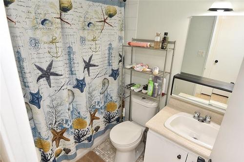 150 Charlton Avenue E|Unit #504, Hamilton, ON - Indoor Photo Showing Bathroom