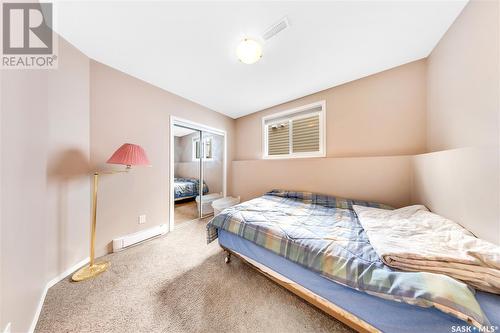 4155 33Rd Street W, Saskatoon, SK - Indoor Photo Showing Bedroom