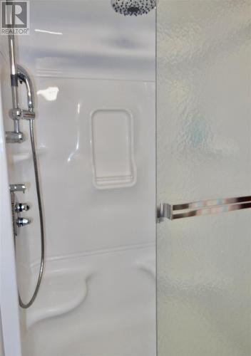 471 Macdonald Ave, Sault Ste Marie, ON - Indoor Photo Showing Bathroom