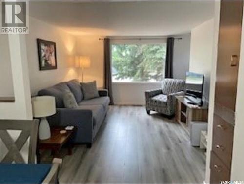 732 97Th Street, Tisdale, SK - Indoor Photo Showing Living Room