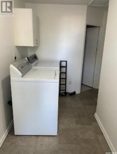 732 97Th Street, Tisdale, SK - Indoor Photo Showing Laundry Room