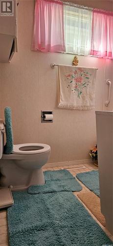 732 97Th Street, Tisdale, SK - Indoor Photo Showing Bathroom