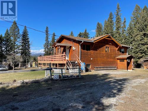 4561 Barleben Road, Skookumchuck, BC - Outdoor