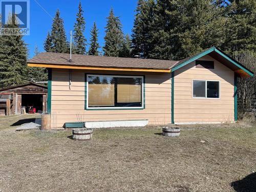 4561 Barleben Road, Skookumchuck, BC - Outdoor With Exterior