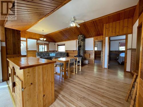 4561 Barleben Road, Skookumchuck, BC - Indoor