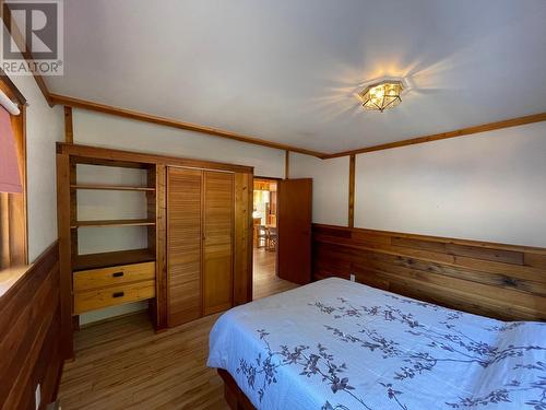 4561 Barleben Road, Skookumchuck, BC - Indoor Photo Showing Bedroom