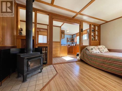 4561 Barleben Road, Skookumchuck, BC - Indoor Photo Showing Bedroom