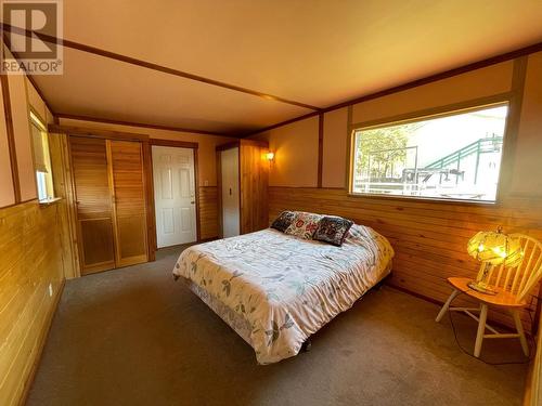 4561 Barleben Road, Skookumchuck, BC - Indoor Photo Showing Bedroom