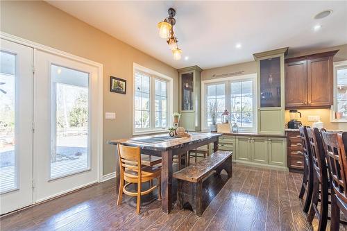 694 Centre Road, Flamborough, ON - Indoor Photo Showing Dining Room