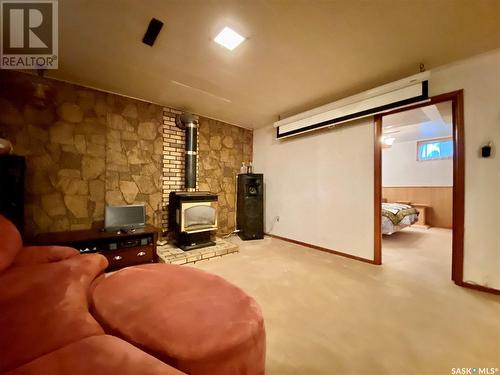 1115 Asquith Drive, Esterhazy, SK - Indoor With Fireplace