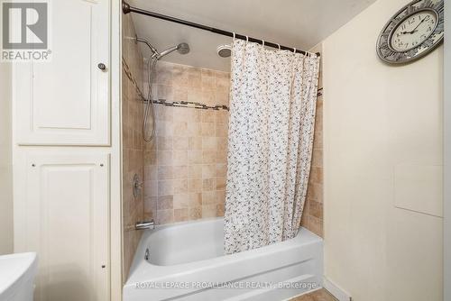 #96 -63 Whites Rd, Quinte West, ON - Indoor Photo Showing Bathroom