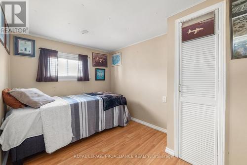 #96 -63 Whites Rd, Quinte West, ON - Indoor Photo Showing Bedroom