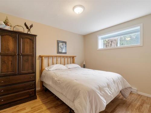 3-6300 Armstrong Road, Eagle Bay, BC - Indoor Photo Showing Bedroom