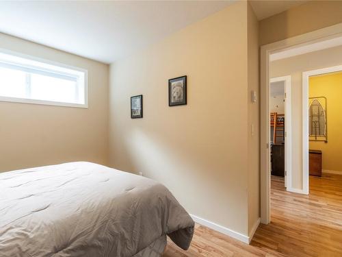 3-6300 Armstrong Road, Eagle Bay, BC - Indoor Photo Showing Bedroom