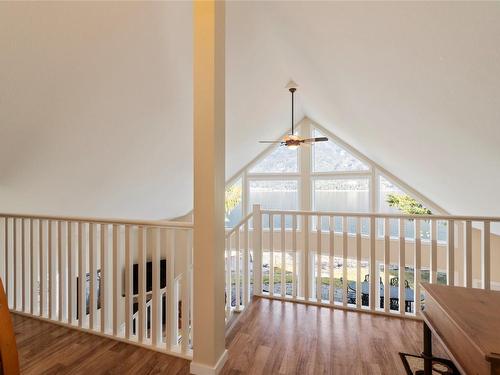 3-6300 Armstrong Road, Eagle Bay, BC - Indoor Photo Showing Other Room
