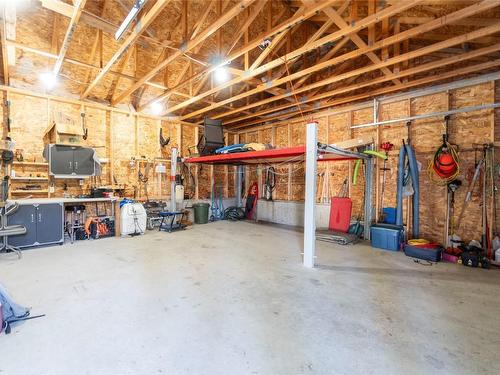 3-6300 Armstrong Road, Eagle Bay, BC - Indoor Photo Showing Basement