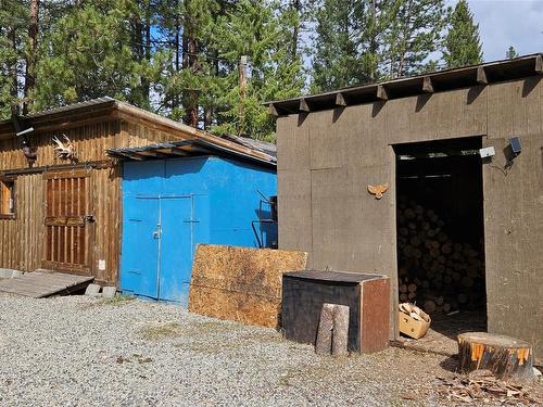 5835 3Rd Street, Beaverdell, BC - Outdoor With Exterior