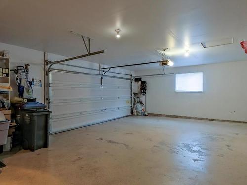 5261 Sandhills Drive, Kelowna, BC - Indoor Photo Showing Garage