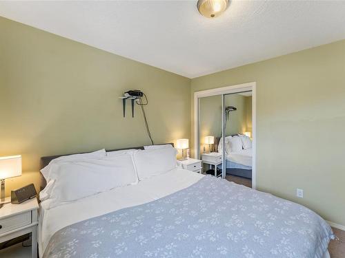 2095 Maple Ave South, Sooke, BC - Indoor Photo Showing Bedroom