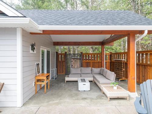 5070 Katherine Dr, Port Alberni, BC - Outdoor With Deck Patio Veranda With Exterior