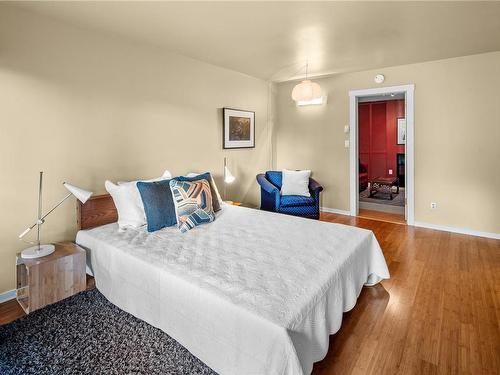 1750 Patly Pl, Victoria, BC - Indoor Photo Showing Bedroom
