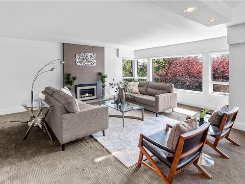 1750 Patly Pl, Victoria, BC - Indoor Photo Showing Living Room With Fireplace