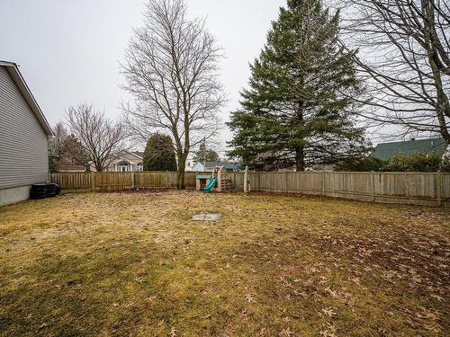 Cour - 14015 Rue Leblanc, Mirabel, QC - Outdoor With Backyard