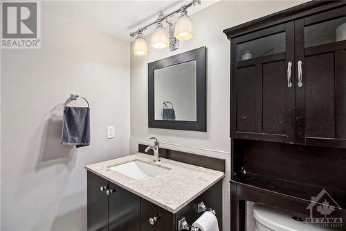 Renovated bathroom - 939 North River Road Unit#104, Ottawa, ON - Indoor Photo Showing Bathroom