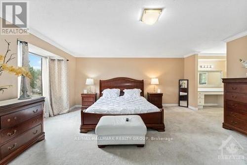 160 Sai Crescent, Ottawa, ON - Indoor Photo Showing Bedroom