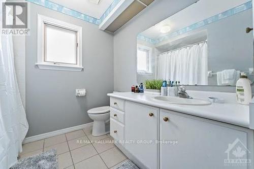 160 Sai Crescent, Ottawa, ON - Indoor Photo Showing Bathroom