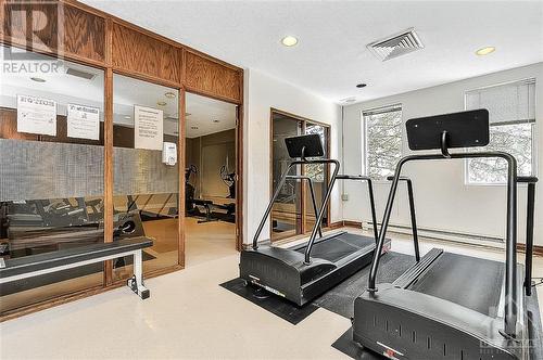 500 Laurier Avenue W Unit#1405, Ottawa, ON - Indoor Photo Showing Gym Room