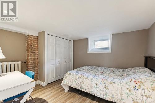 289 Clemow Avenue, Ottawa, ON - Indoor Photo Showing Bedroom