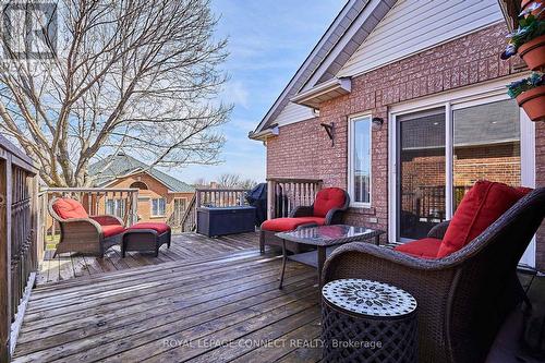 29 Candlelight Crt, Scugog, ON - Outdoor With Deck Patio Veranda With Exterior