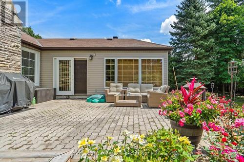 109 Highland Lane, Richmond Hill, ON - Outdoor With Deck Patio Veranda With Exterior