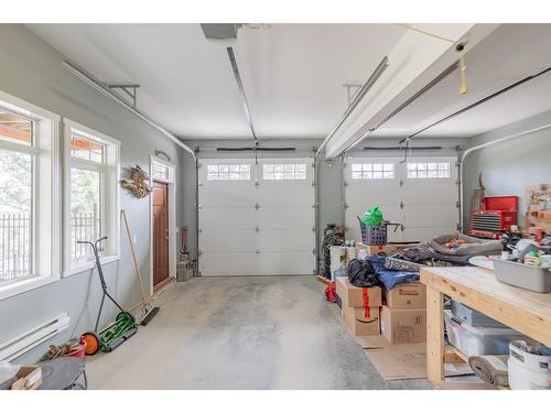 2446 Westside Road, Invermere, BC - Indoor Photo Showing Garage
