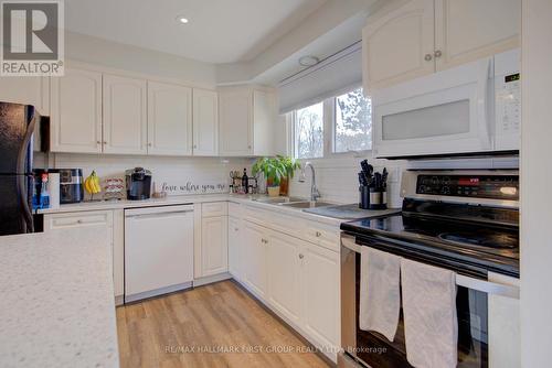801 Danbury Rd, Kingston, ON - Indoor Photo Showing Kitchen With Double Sink