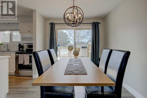 801 Danbury Rd, Kingston, ON - Indoor Photo Showing Dining Room