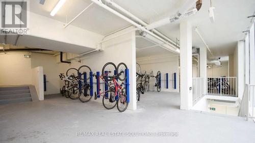 #806 -60 Tannery Rd, Toronto, ON - Indoor Photo Showing Garage